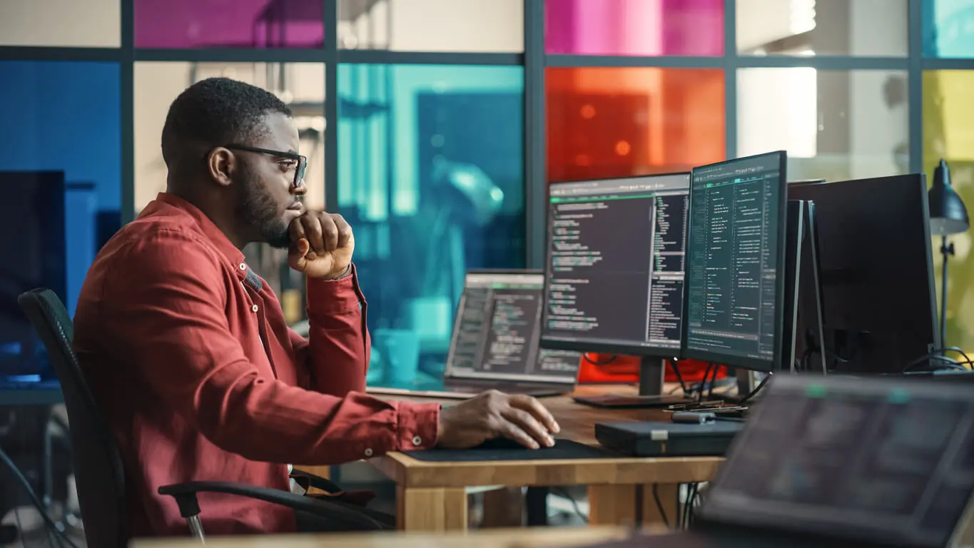 Man working in the fintech industry